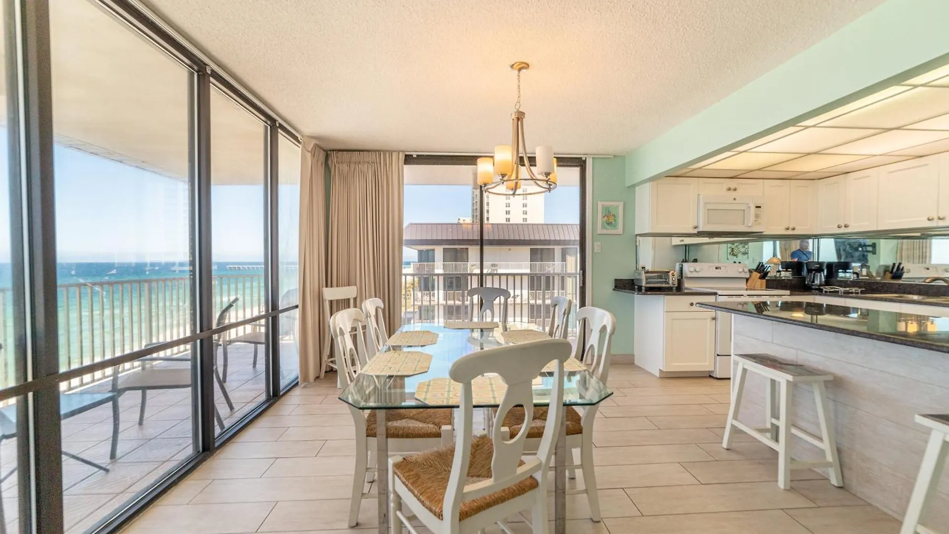 Edgewater L608 'Turquoise Turtle' Villa Panama City Beach Holiday home